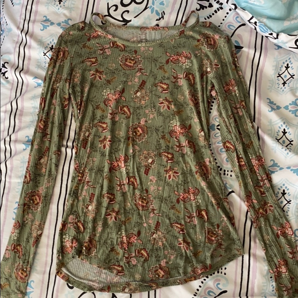 Floral long sleeve top